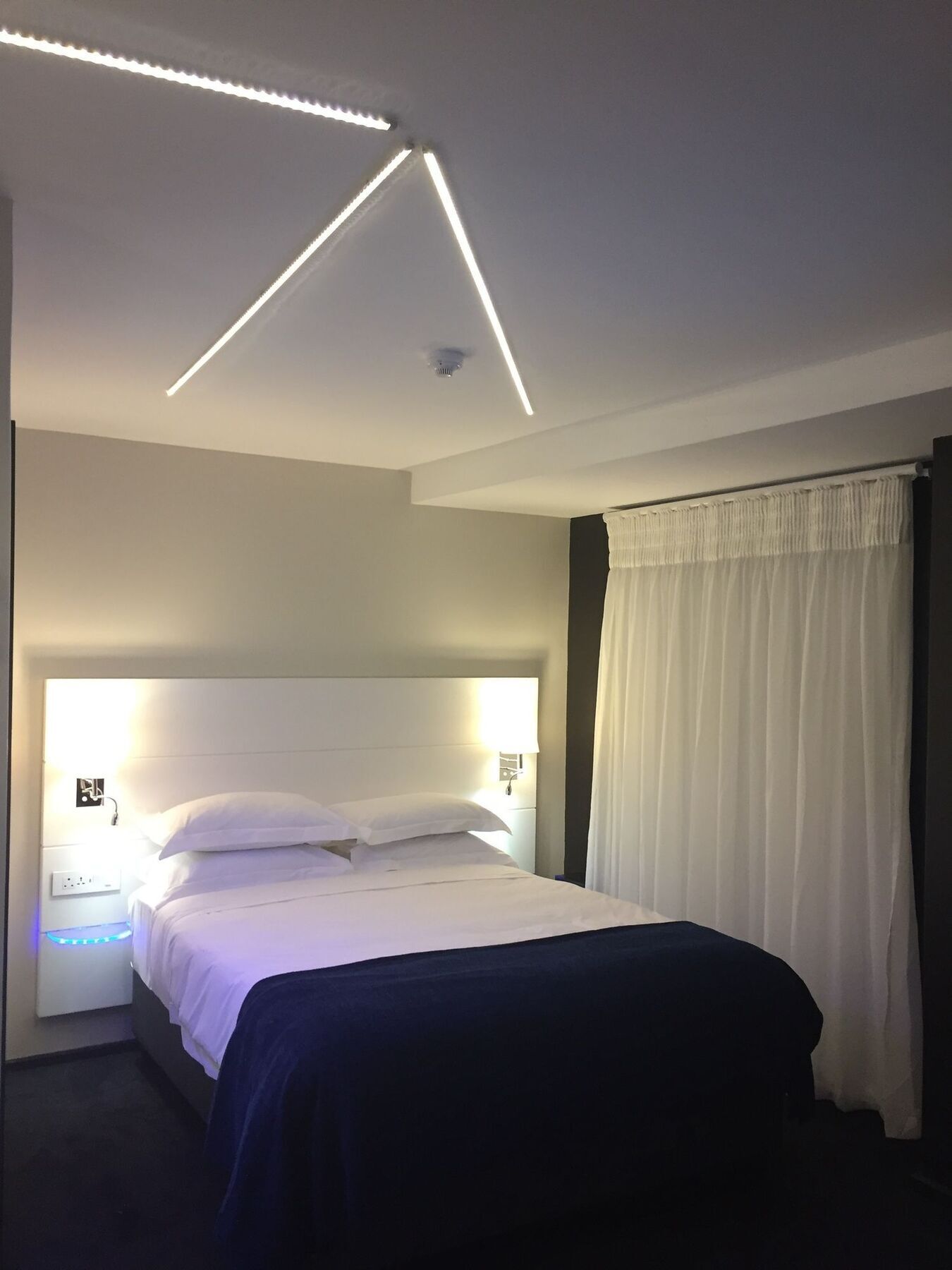 Onomo Hotel Johannesburg Sandton Exteriör bild